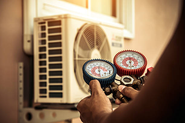 Professional Ac Installation technician working in Bradley, OK